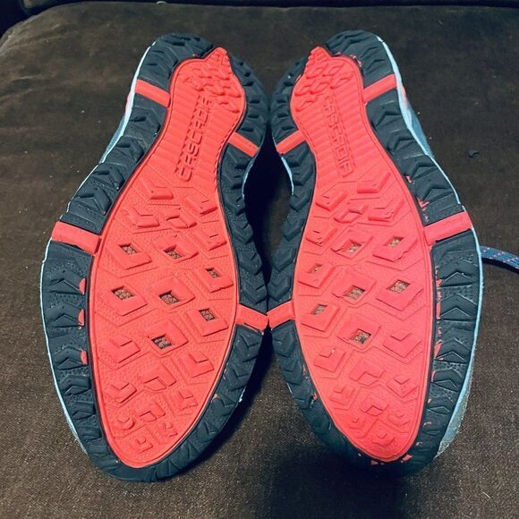 Very Good Brooks Trail Running Cascadia 6 7 Womens 10 US 42 EUR Blue Red grey - Picture 7 of 7